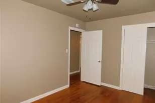 1400 Berkshire Dr, Austin, TX 78723 - Photo 12