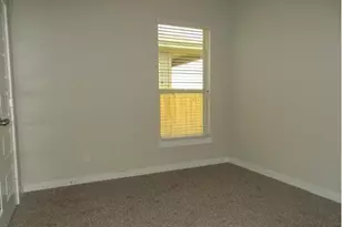 2216 Avery Village, New Braunfels, TX 78130 - Photo 14