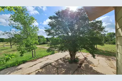 1284 Beaver Lake Drive, Caldwell, TX 77836 - Photo 32