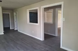 1284 Beaver Lake Dr, Caldwell, TX 77836 - Photo 4