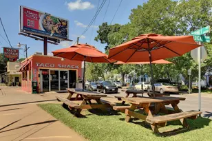 1408 W 47th St, Austin, TX 78756 - Photo 24