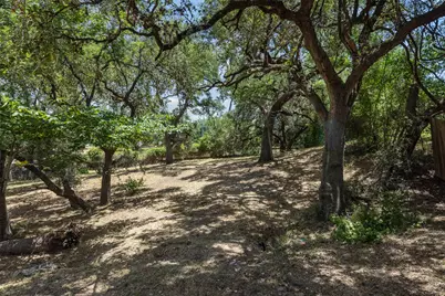 110 Kathleen Avenue, La Grange, TX 78945 - Photo 4