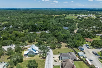 110 Kathleen Avenue, La Grange, TX 78945 - Photo 12