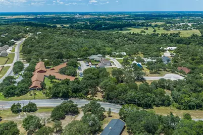 110 Kathleen Avenue, La Grange, TX 78945 - Photo 18