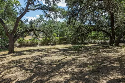 110 Kathleen Avenue, La Grange, TX 78945 - Photo 6