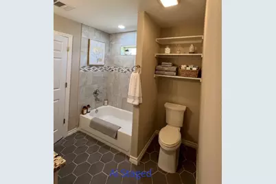 709 W Evans Street, Hearne, TX 77859 - Photo 12