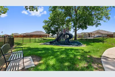 208 Trailside Lane, Bastrop, TX 78602 - Photo 28