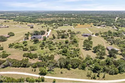 117 Stonehouse Drive, Liberty Hill, TX 78642 - Photo 10