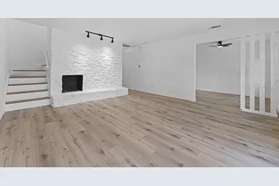 10912 Hillside Oak Lane, Austin, TX 78750 - Photo 4