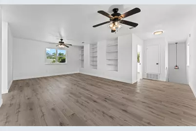 10912 Hillside Oak Lane, Austin, TX 78750 - Photo 16