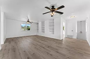 10912 Hillside Oak Ln, Austin, TX 78750 - Photo 16