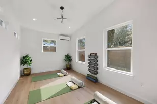 8202 Cache Dr, Austin, TX 78749 - Photo 30