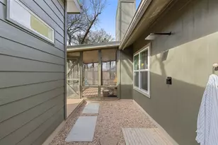 8202 Cache Dr, Austin, TX 78749 - Photo 34