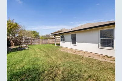 222 Killian Loop, Hutto, TX 78634 - Photo 26