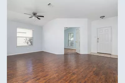 222 Killian Loop, Hutto, TX 78634 - Photo 4