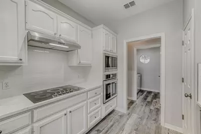 100 Susana Drive, Georgetown, TX 78628 - Photo 6