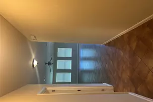 7714 Squirrel Hollow Dr, Georgetown, TX 78628 - Photo 2