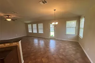 7714 Squirrel Hollow Dr, Georgetown, TX 78628 - Photo 14