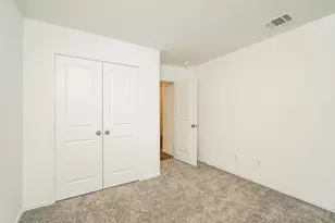 341 Madrid St, Kyle, TX 78640 - Photo 20