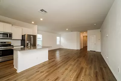 341 Madrid Street, Kyle, TX 78640 - Photo 8