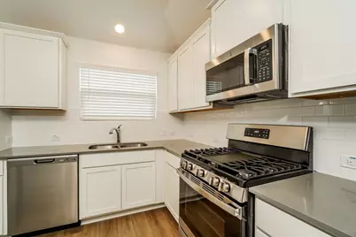 341 Madrid Street, Kyle, TX 78640 - Photo 12