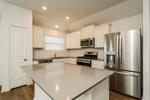 341 Madrid St, Kyle, TX 78640 - Photo 10