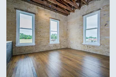 110 S Main Street #204, Elgin, TX 78621 - Photo 2