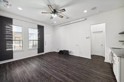 2105 Town Centre Drive #59, Round Rock, TX 78664 - Photo 2
