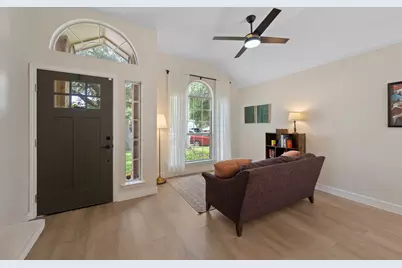 2105 Yaupon Hollow, Round Rock, TX 78664 - Photo 4