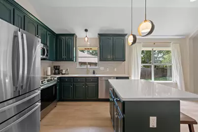 2105 Yaupon Hollow, Round Rock, TX 78664 - Photo 4