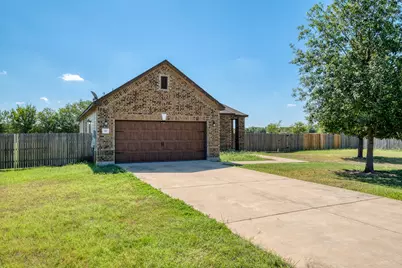 117 Brittany Lane, Bastrop, TX 78602 - Photo 2
