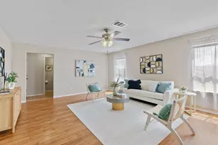 130 Killian Loop, Hutto, TX 78634 - Photo 4