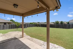 130 Killian Loop, Hutto, TX 78634 - Photo 26