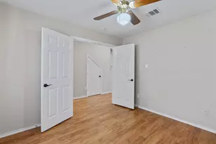 130 Killian Loop, Hutto, TX 78634 - Photo 32