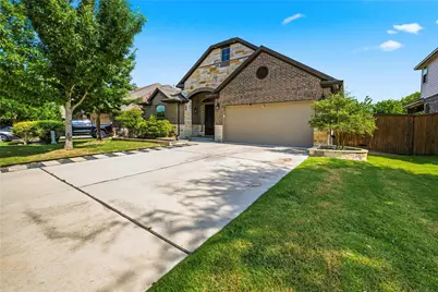 3013 Chalice Well Drive, Pflugerville, TX 78660 - Photo 2