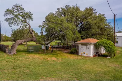 17733 W State Highway 29 Highway, Liberty Hill, TX 78642 - Photo 26