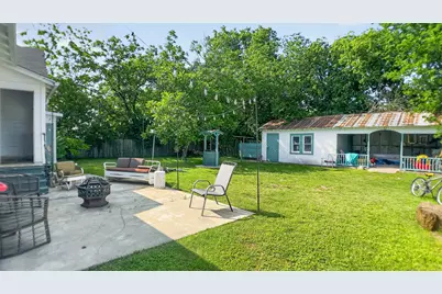 240 W Allen Street, Bartlett, TX 76511 - Photo 34