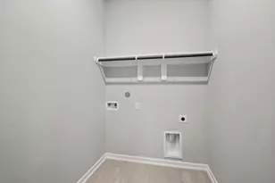 221 Flora Spgs Cv, Liberty Hill, TX 78642 - Photo 6