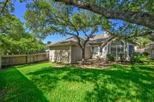 9321 Colberg Dr, Austin, TX 78749 - Photo 26