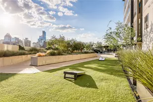 800 Embassy Dr, Austin, TX 78702 - Photo 30