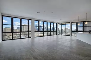 800 Embassy Dr, Austin, TX 78702 - Photo 4