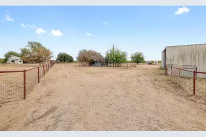 22300 Fm  971, Granger, TX 76530 - Photo 30