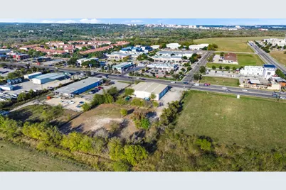 290 Wonder World Drive, San Marcos, TX 78666 - Photo 30