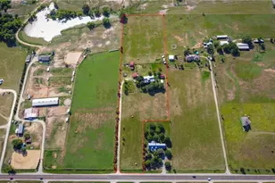 2120 Fm 1704, Elgin, TX 78621 - Photo 36