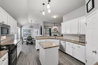 161 Clear Springs Hollow, Buda, TX 78610 - Photo 14