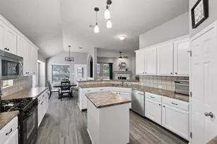 161 Clear Springs Hollow, Buda, TX 78610 - Photo 14