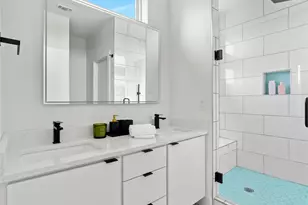 4400 Mt Vernon Dr, Austin, TX 78745 - Photo 14