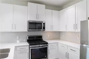 3415 Dalton St, Austin, TX 78745 - Photo 12