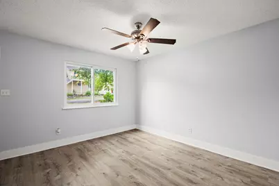 10905 Elm Street, Jonestown, TX 78645 - Photo 12