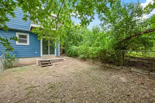 10905 Elm St, Jonestown, TX 78645 - Photo 8
